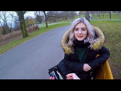 ❤️ Sväljer en främlings het sperma för pengar - avsugning i parken av Eva Elfie Hård porr at sv.naughtyhentai.ru ❌️